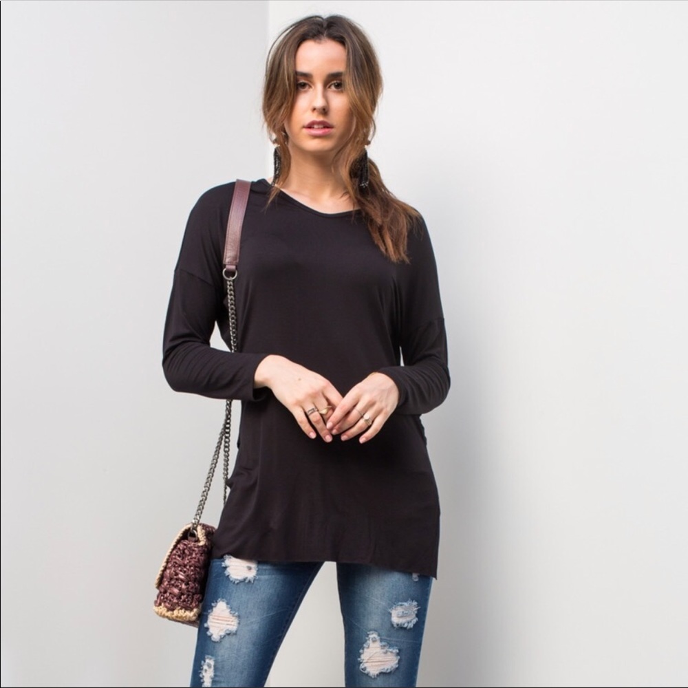 ONLY ONE LEFT!!! APRIL SPIRIT BLOUSE 👚 - Picture 2 of 2